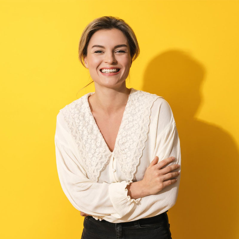 Blusa social, branca, manga longa